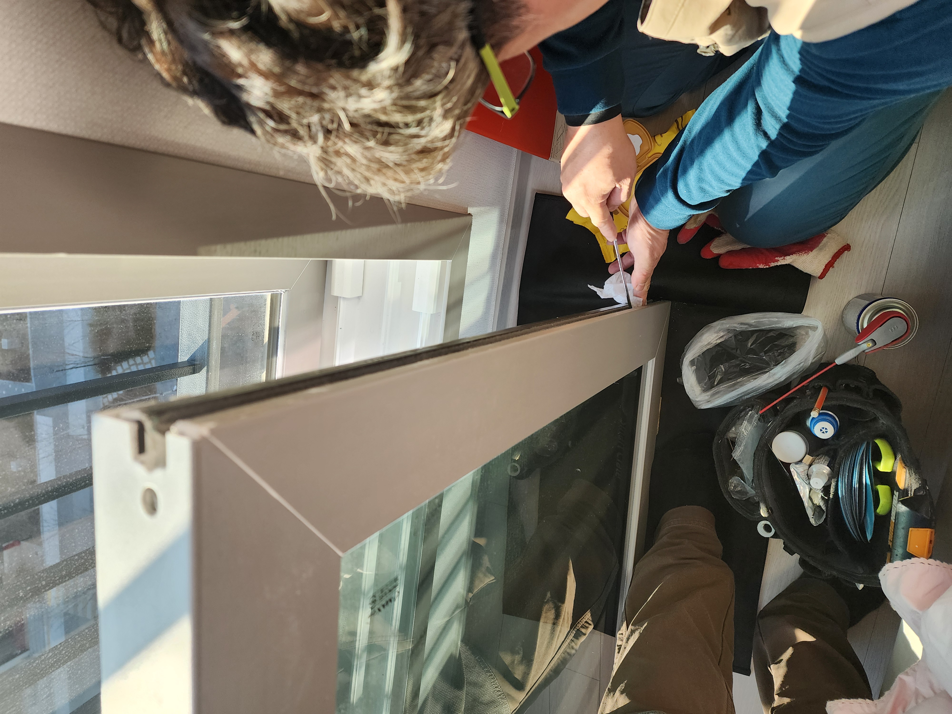 발코니 창문 수리